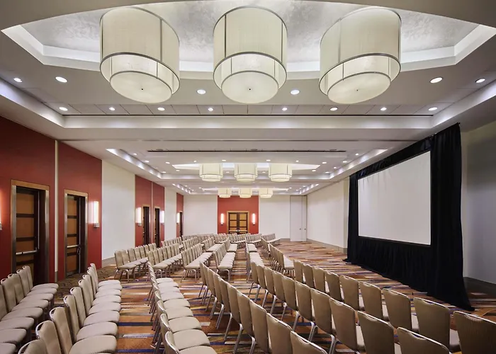 Swissotel Hotel 4*